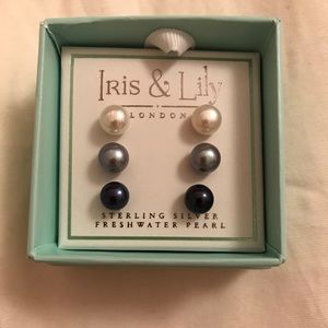 Iris&Lily sterling silver pearl earring set of 3